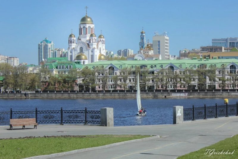 Река Исеть зимой Екатеринбург