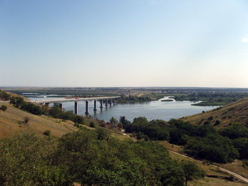 Калачевский мост на Дону