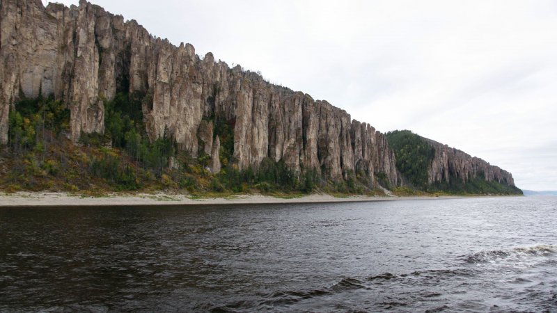 Река синяя, левый приток Лены (Якутия)