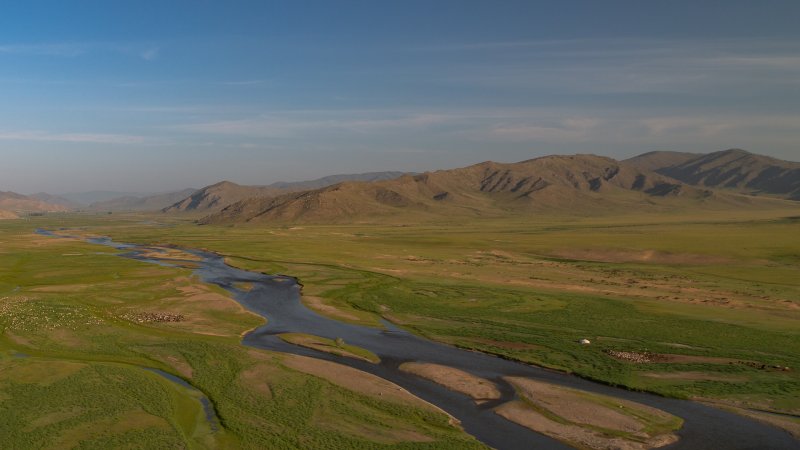 Долина реки Ховд Монголия