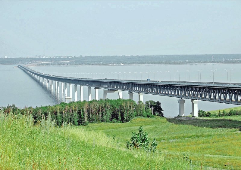 Президентский мост через Волгу в Ульяновске