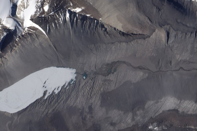 Озеро Оникс Антарктида