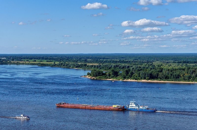 Железнодорожный мост через реку Волга в Костроме