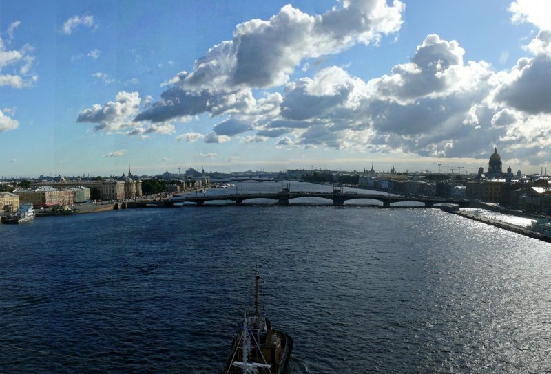 Река Нива или Нева в Санкт-Петербурге
