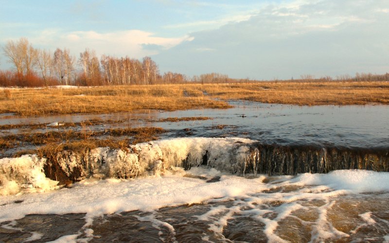 Река Чусовая весной Пермский край