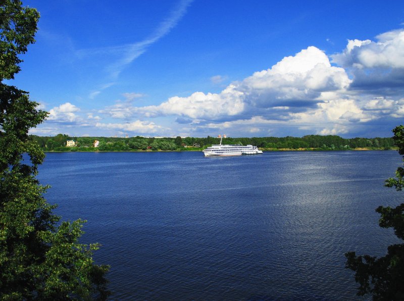 Река Волга - Кимры - белый городок - лето