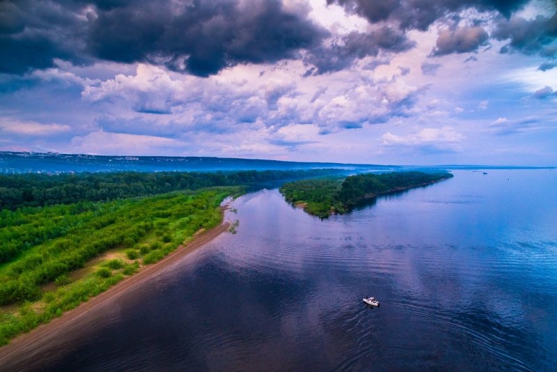 Река Волга в Самарской области