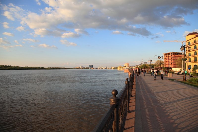 Набережная реки Волга Астрахань