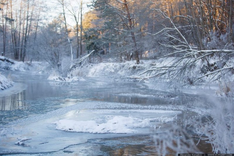 Картина замерзшая река зимой