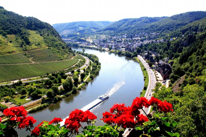Долина реки Рейн Германия