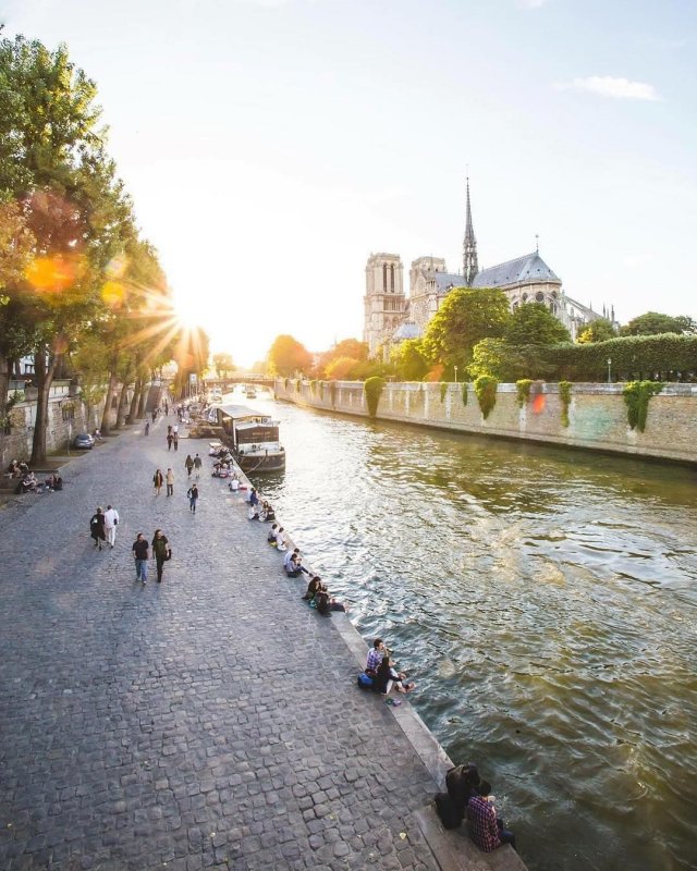 Париж: часовой круиз по реке сене