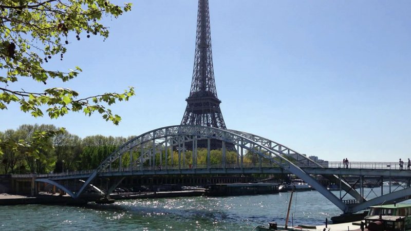 Река сена Париж яхты