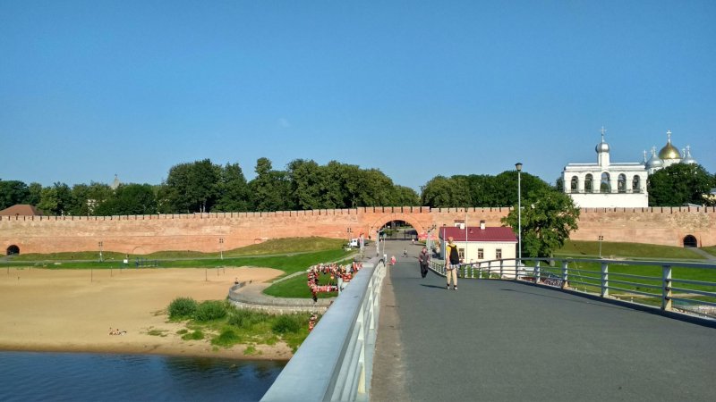 Пешеходный мост Великий Новгород