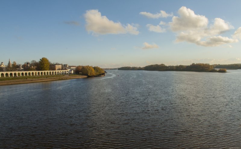 Маяк Великий Новгород река Волхов