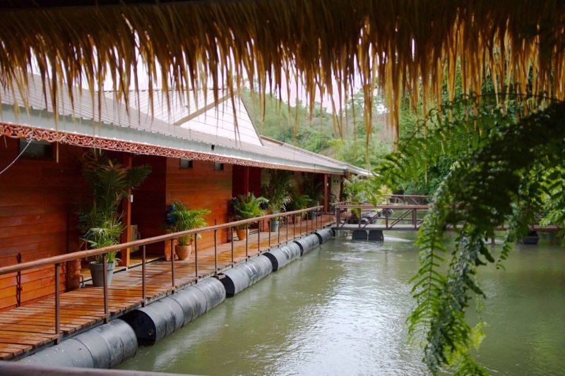 Тайланд река Квай отель