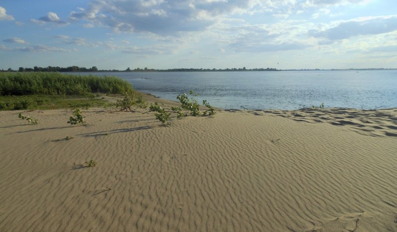 Пляж песчаный Теряево