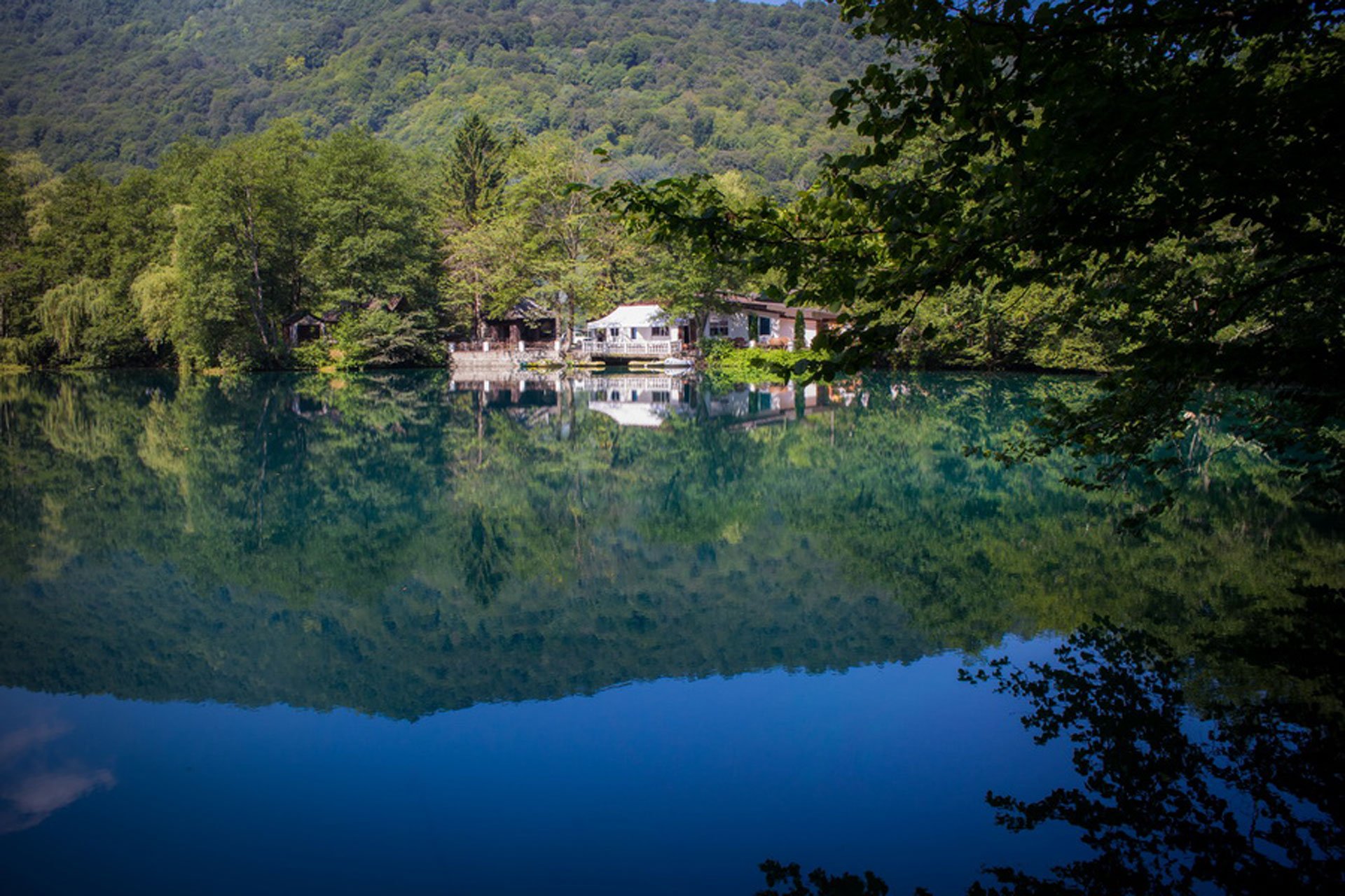 Верхняя Балкария голубое озеро Церик-Кель
