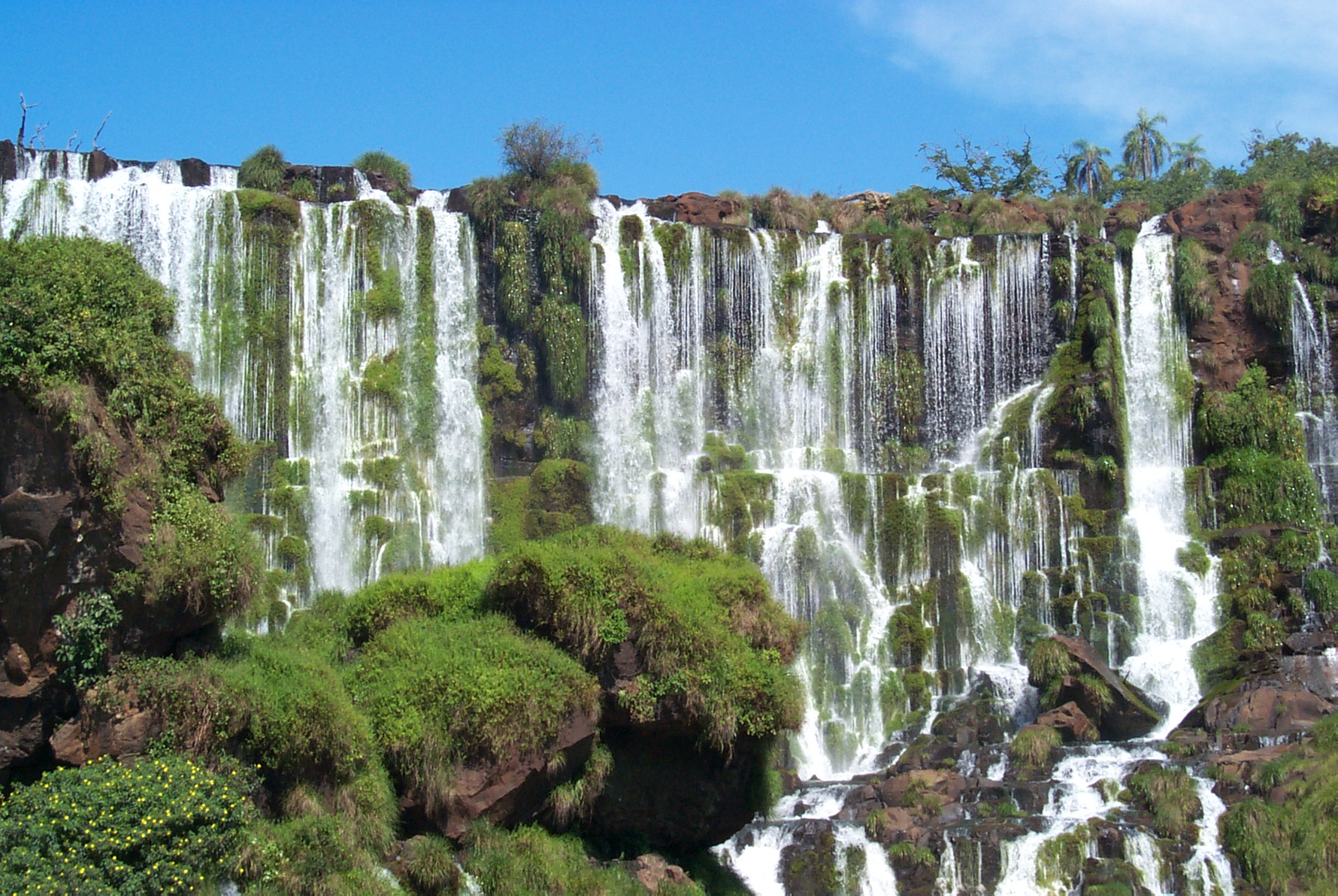 Водопад Сан Мартин Аргентина