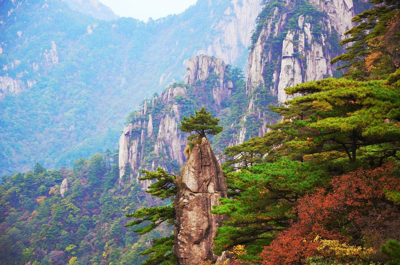 Восточно китайские горы. Хуаншань. Хуаншань Китай горы Хуаншань. Китай, Аньхой, Хуаншань. Горы Хуаншань (провинция Аньхой).