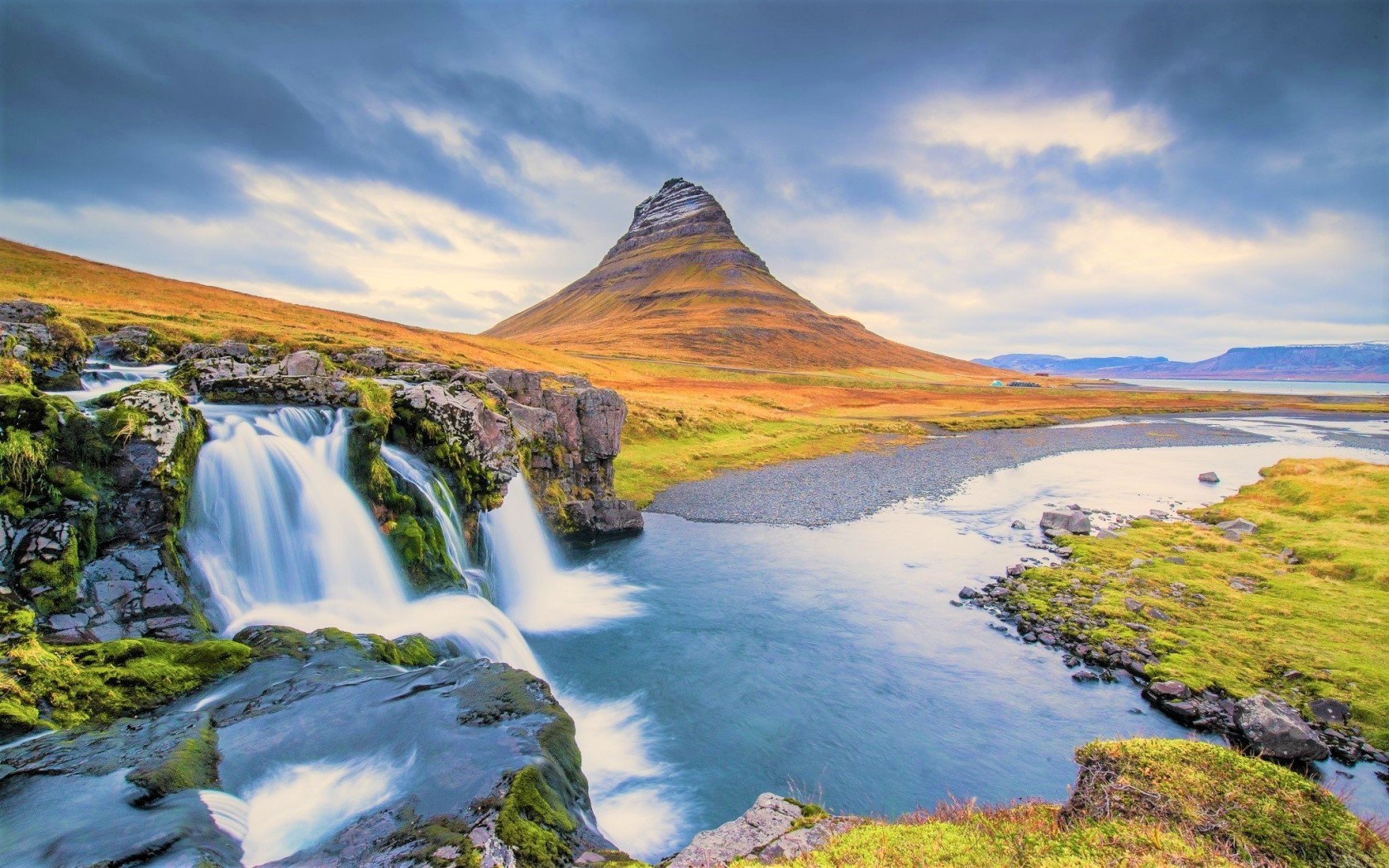 горы в исландии