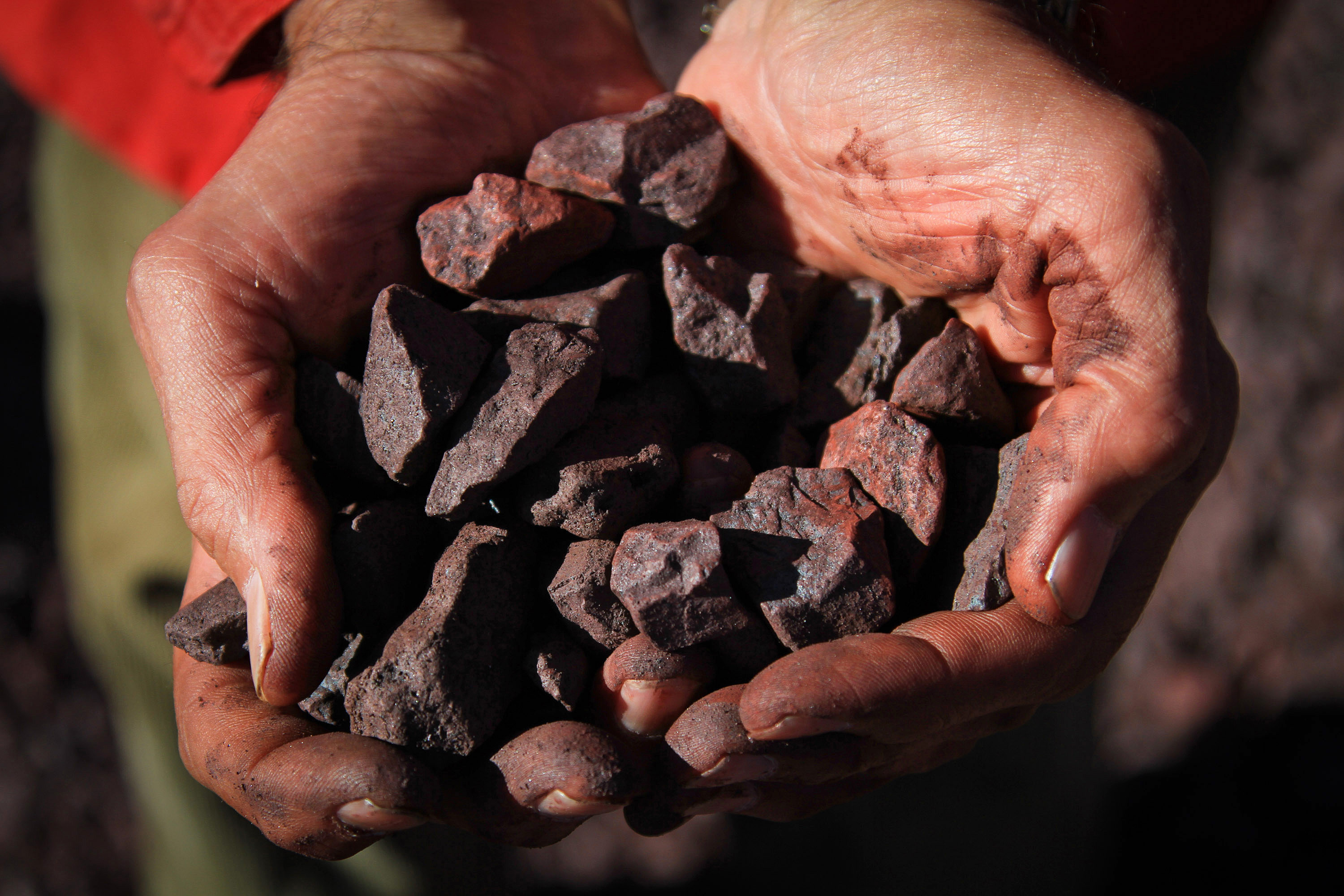 Металл это природный ресурс. Железная руда. Полезные ископаемые. Железные руды. Добыча железа.