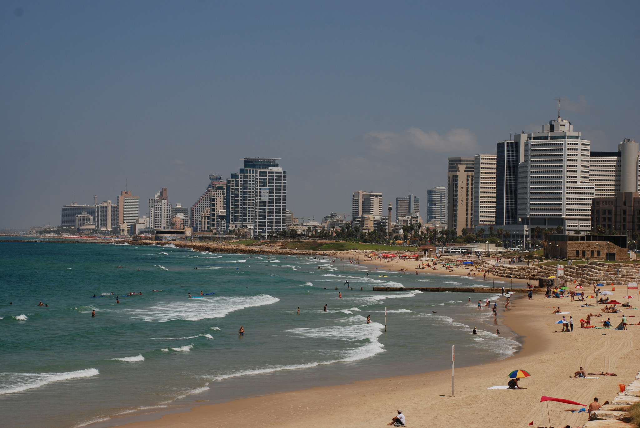 Телявив. Пляж Тель Авива. Телявив столица Израиля. Центр Тель Авива.