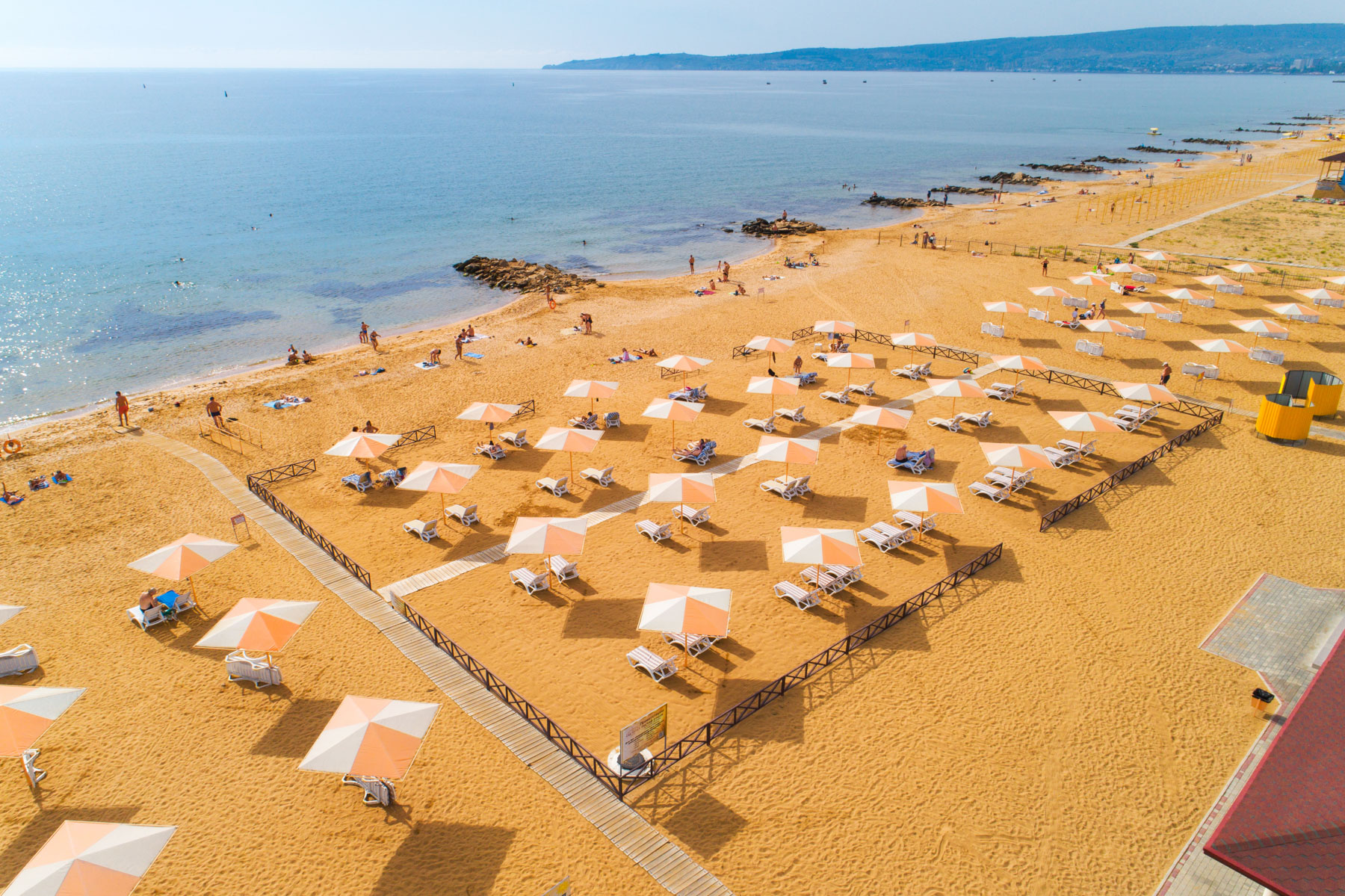 Крым золотой пляж