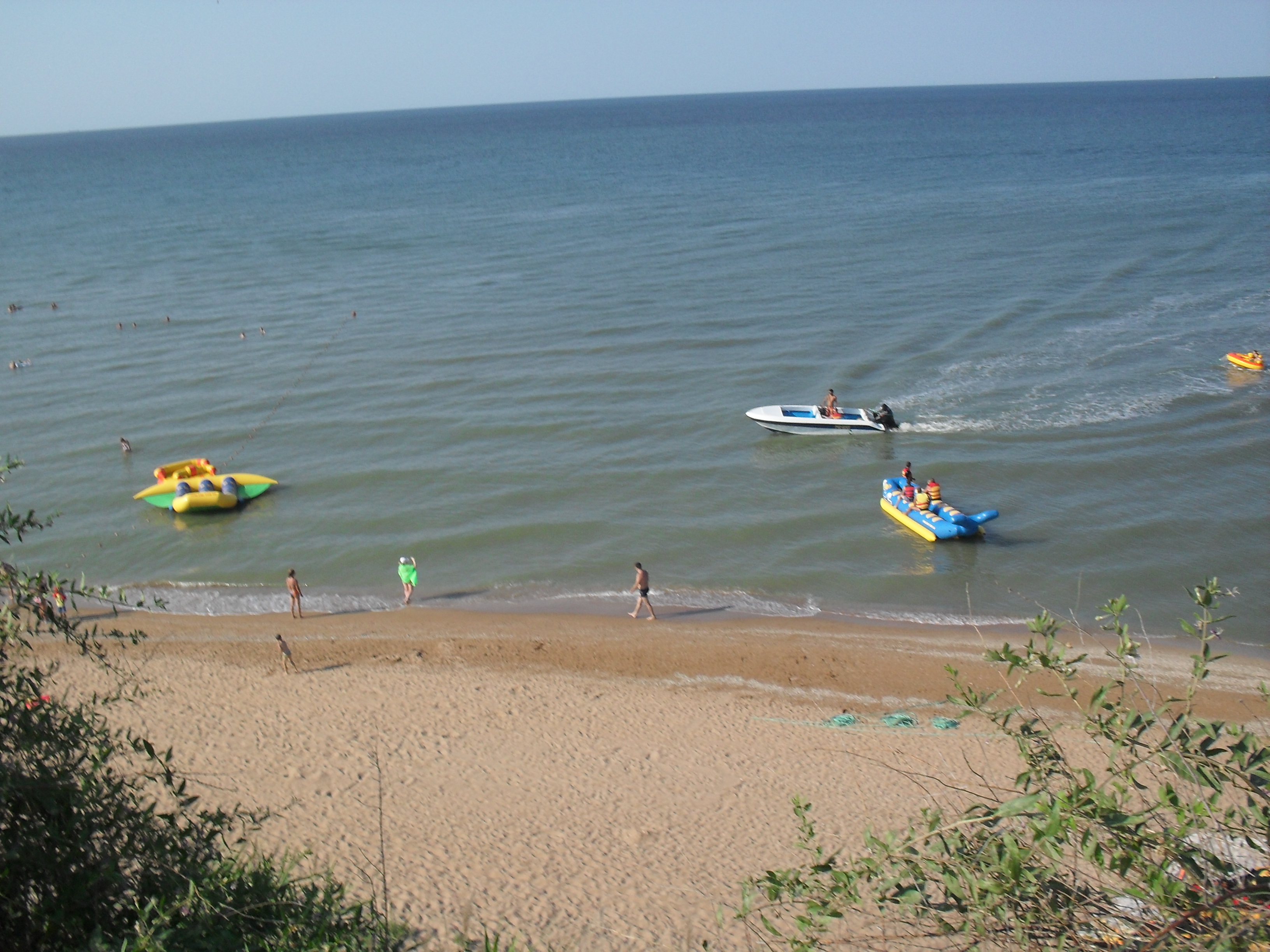 Пляж кучугуры азовское море