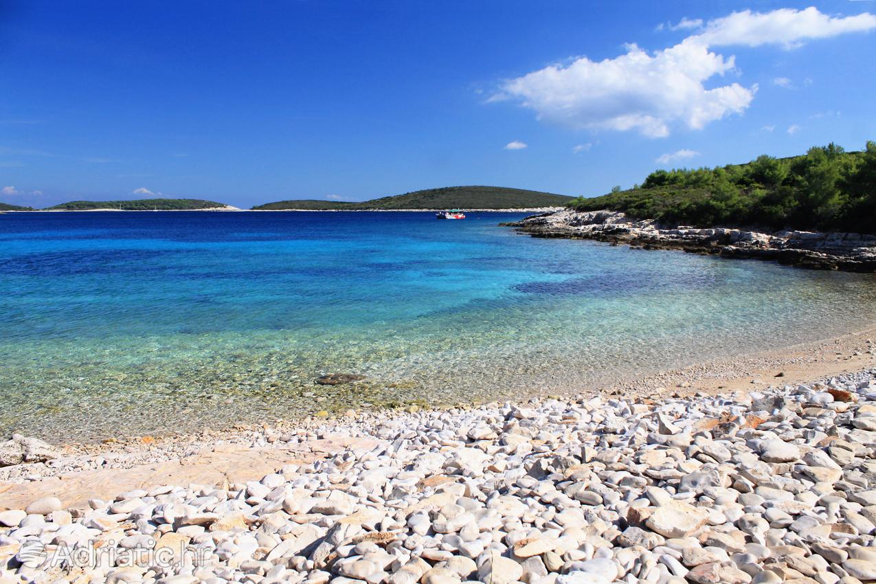 Галечные пляжи Хорватии