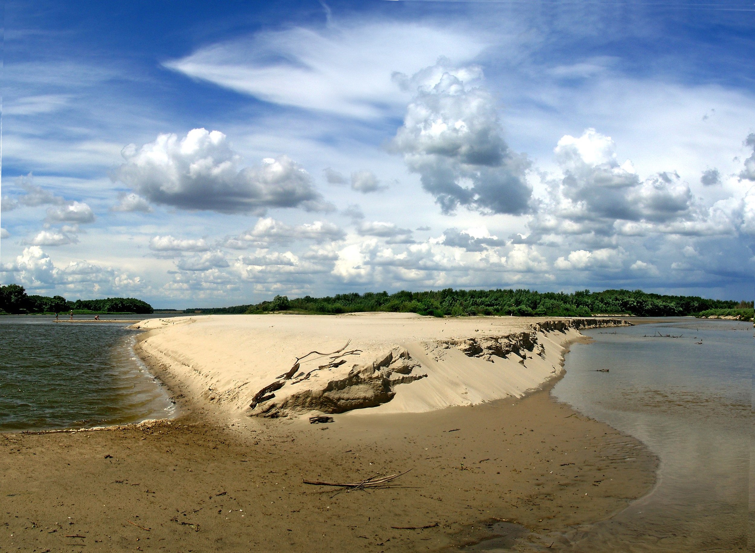 Песчаные пляжи реки Дон