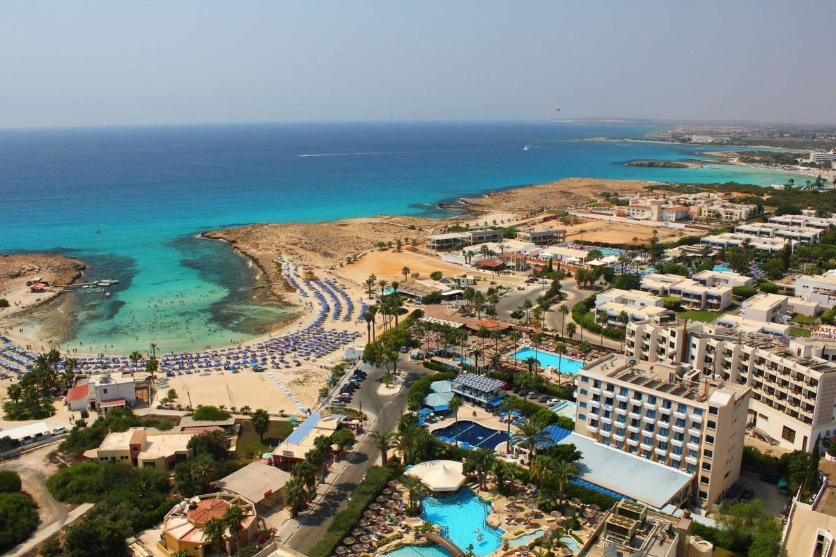 Anonymous Beach Hotel Кипр