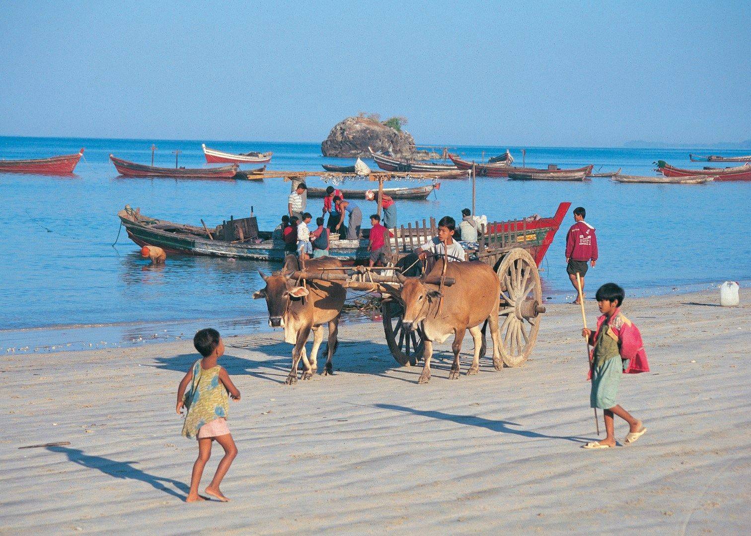 Мьянма море