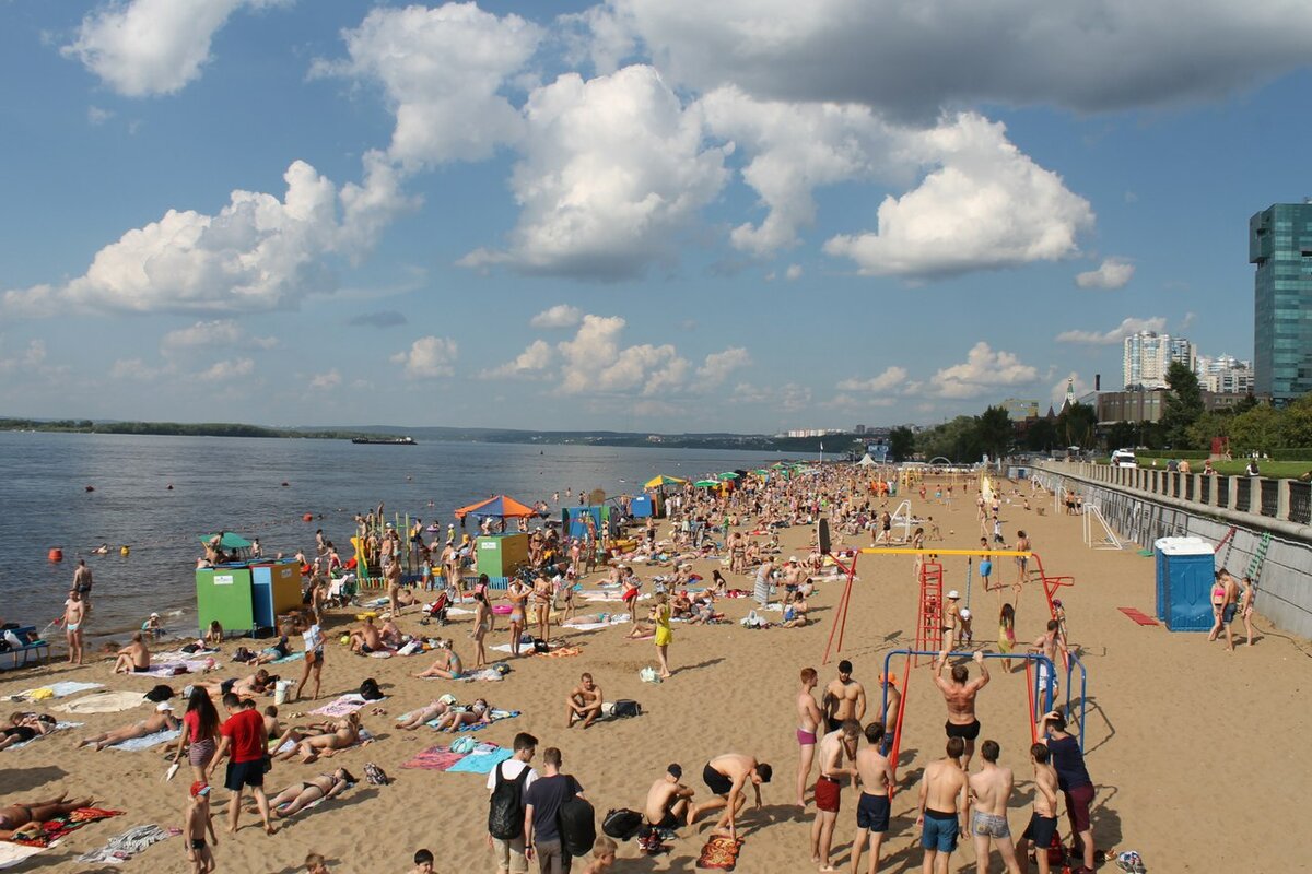 Набережная Самары Волга пляж