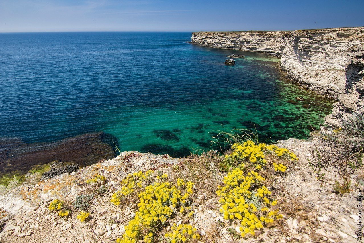Крым остров тарханкут
