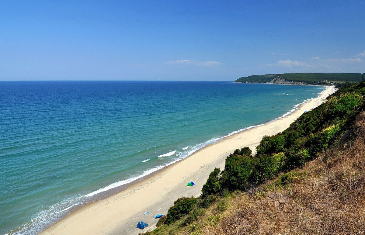 Дикий пляж Иракли Болгария