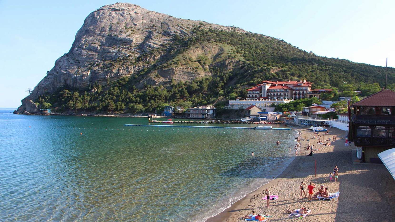 Поселок курортное Крым пляж