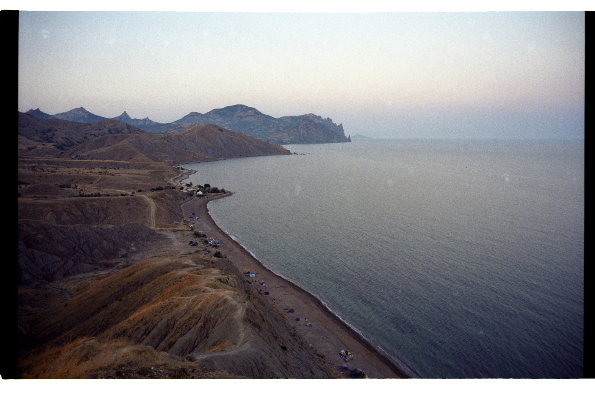 фото с пляжа лисья бухта крым