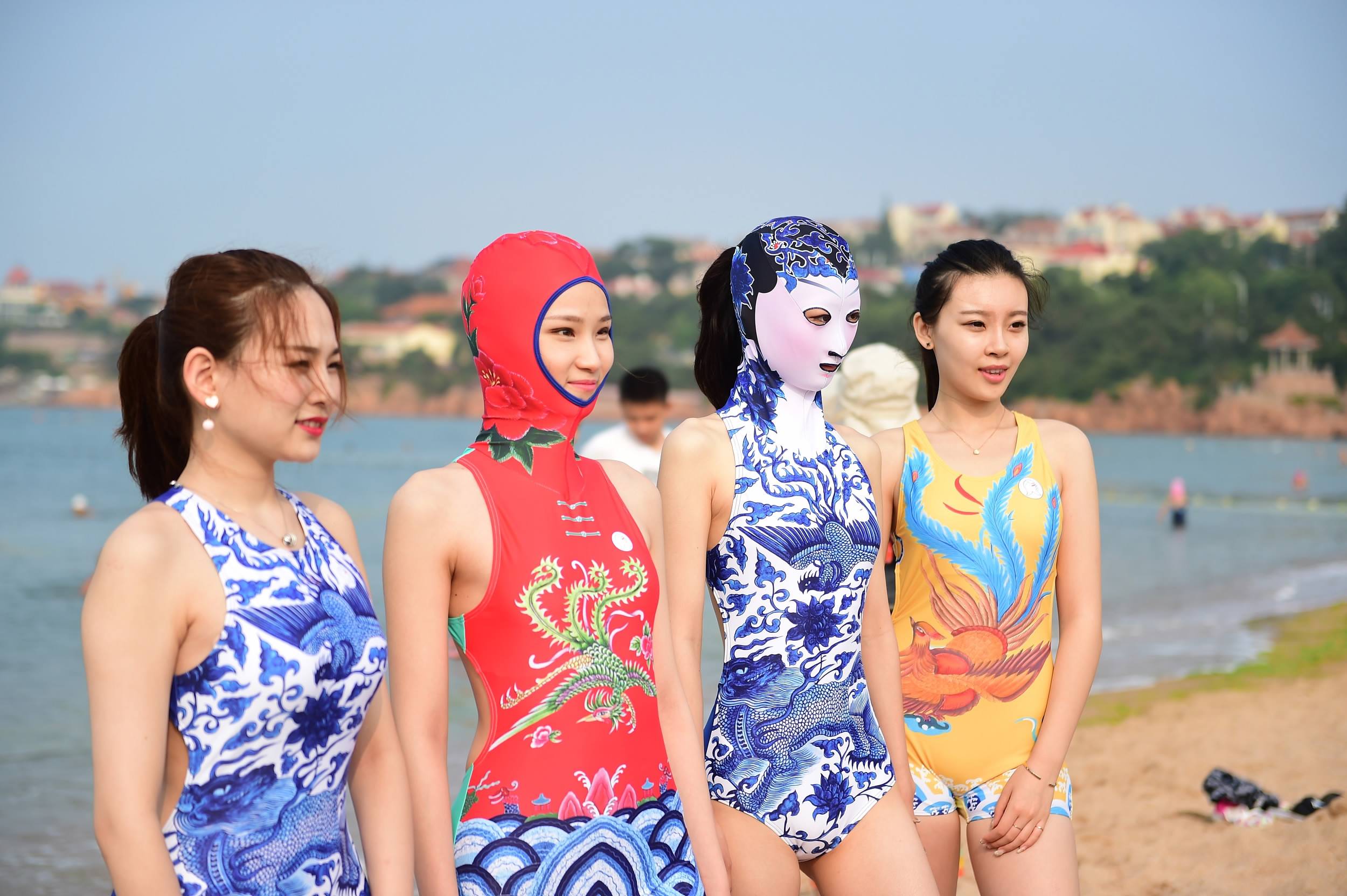 фото китайских купальников