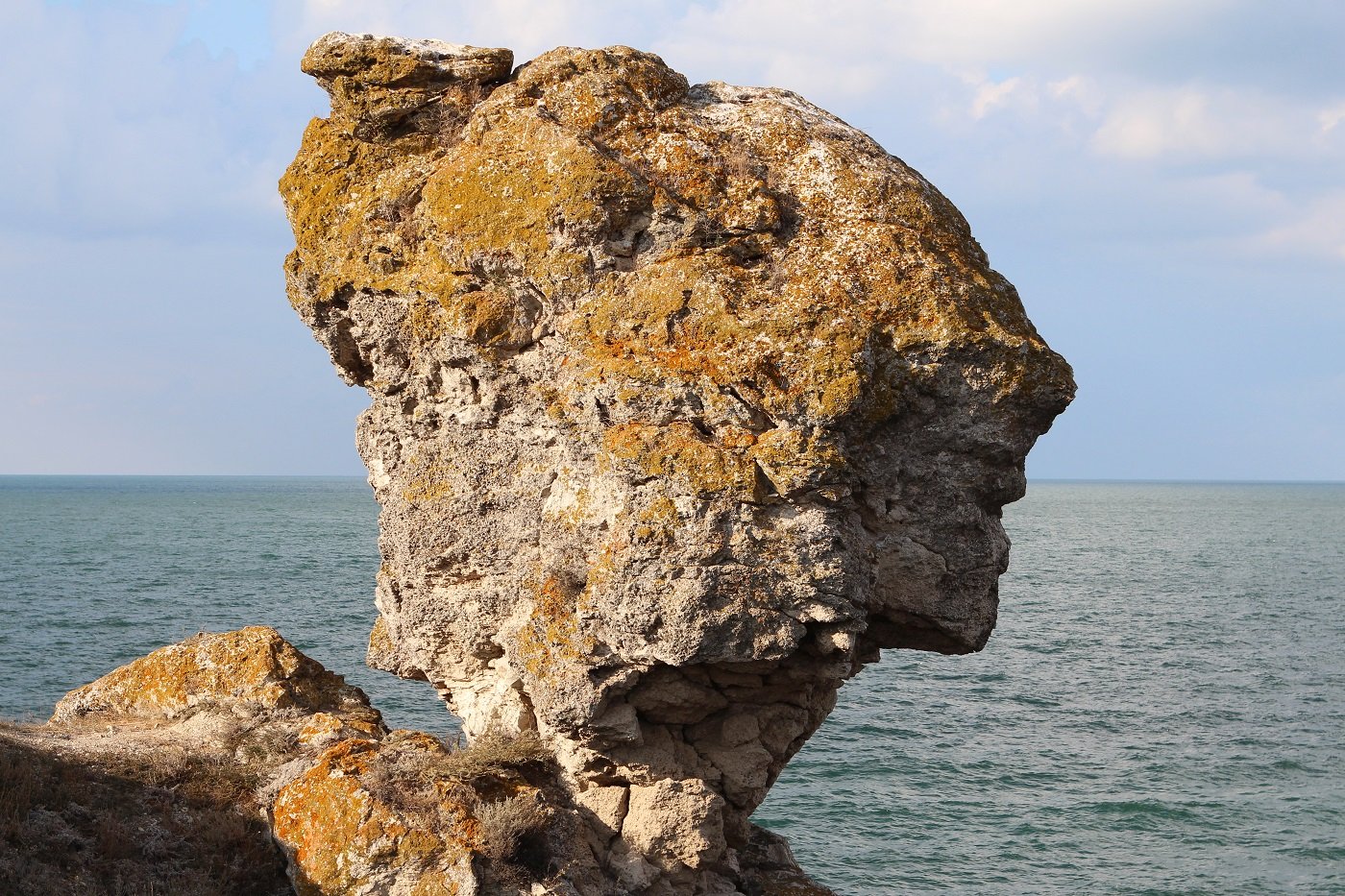 Генеральские скалы в Крыму