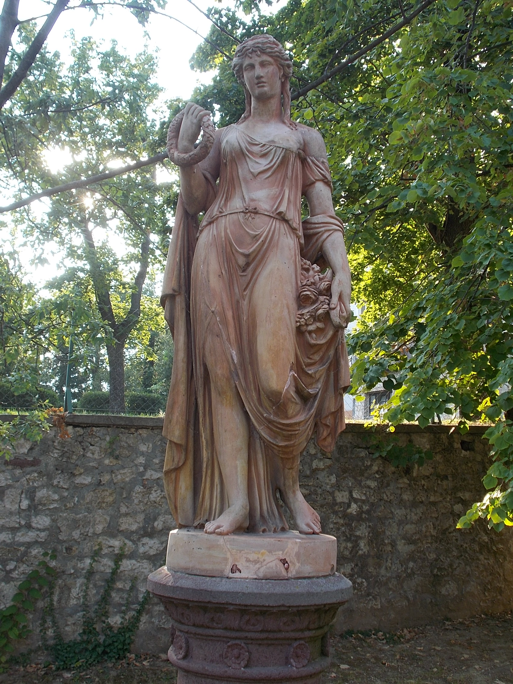 Древнеримская богиня Флора
