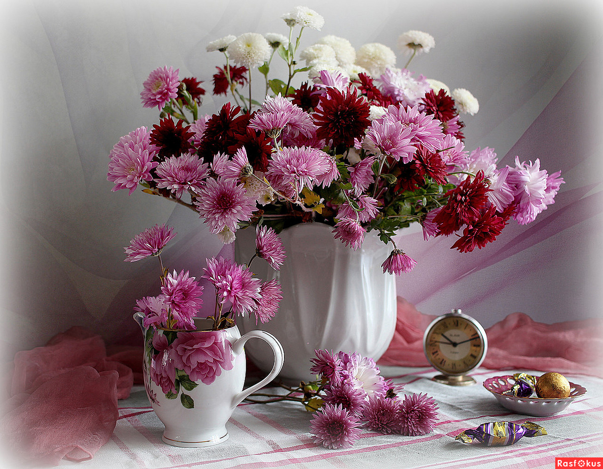 Доброе утро букеты цветов с пожеланиями. Фотонатюрморты Маргариты Епишиной. Утренние цветы. Прекрасный утренний букет. С добрым утром красивые хризантемы.