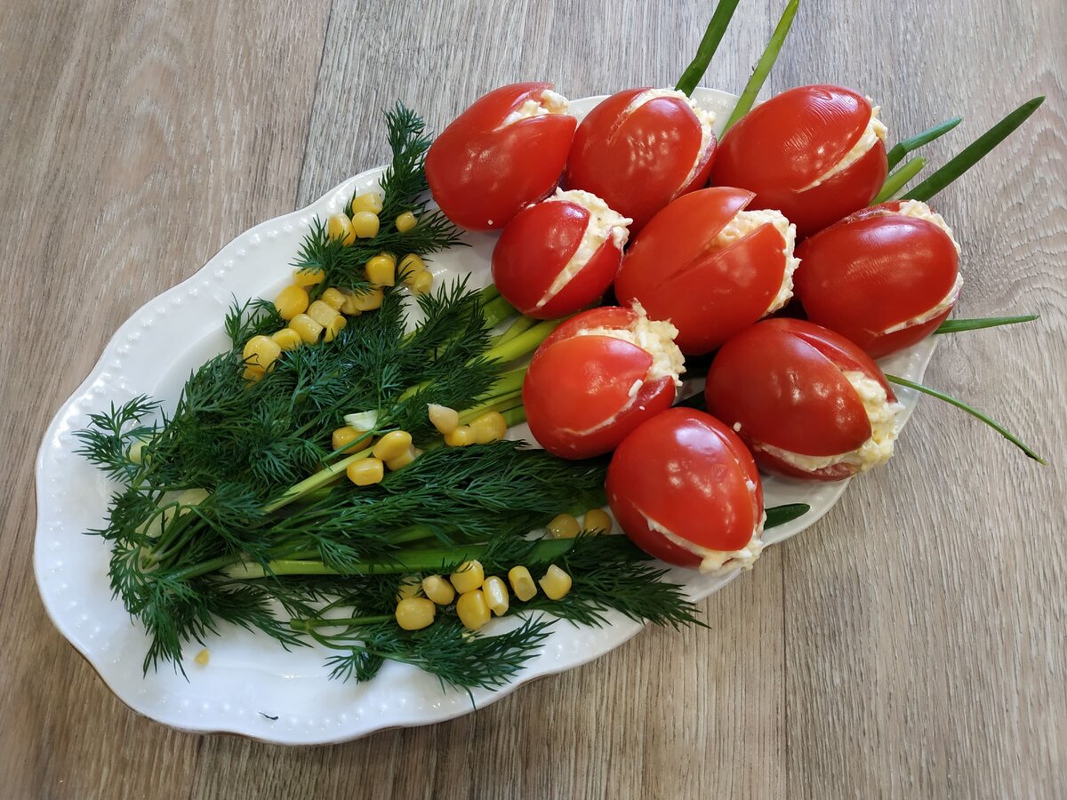 Фаршированные помидоры букет тюльпанов