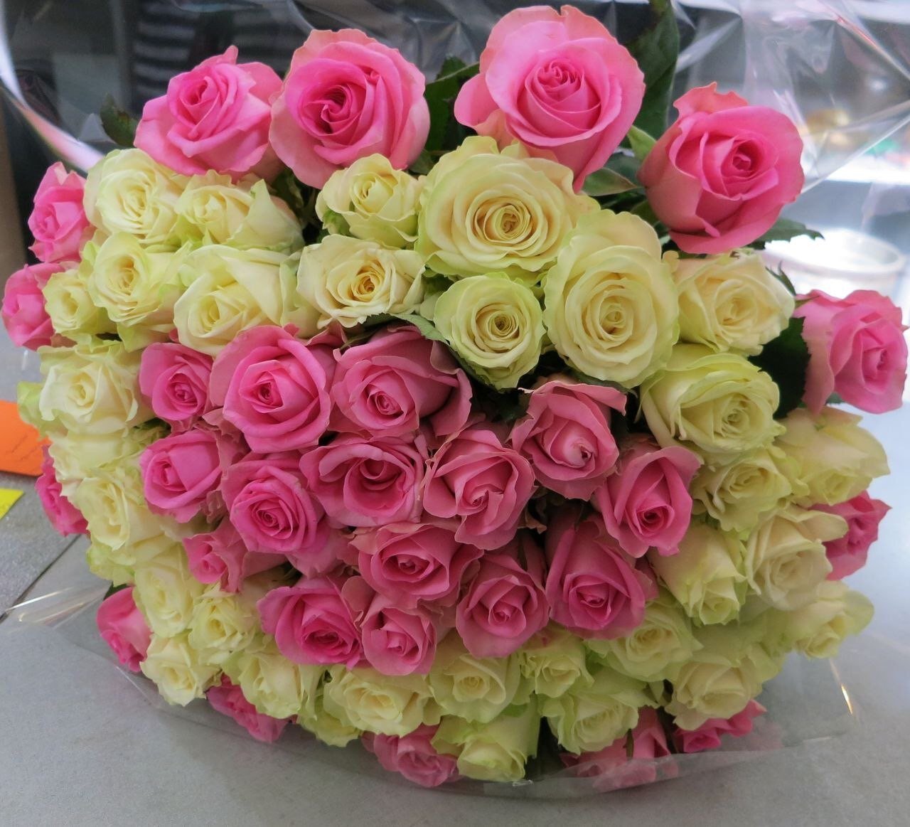 Красивые букеты роз большие