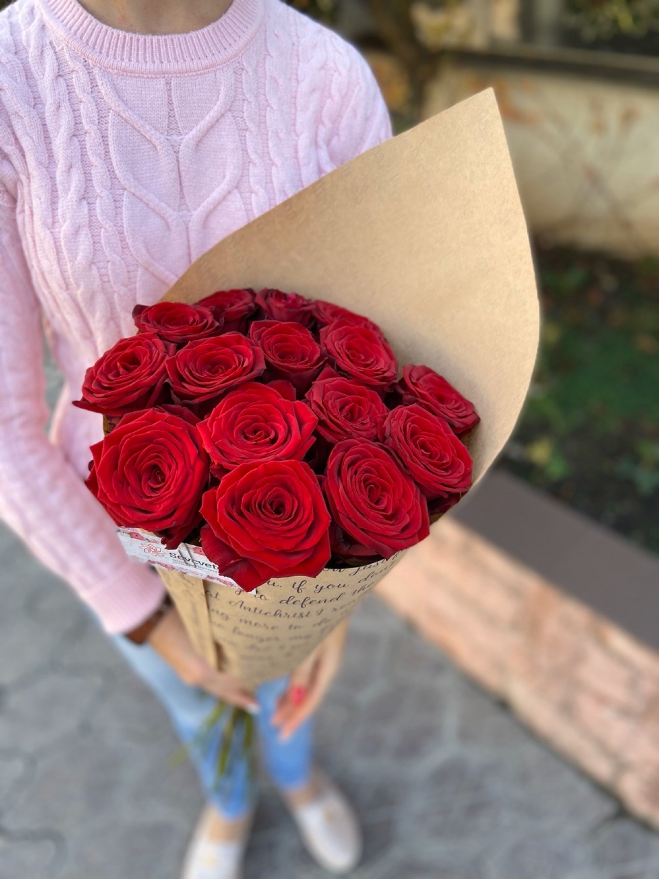 В 3 букетах было 15 роз. Букет из 15 роз. Букет из красных роз. Букет 15 красных роз. Букет из 21 розы.