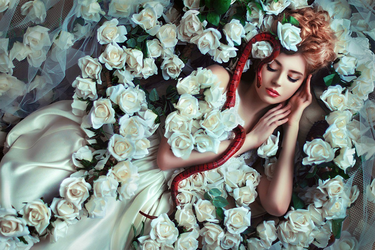 Красивые фото с девушкой и розами