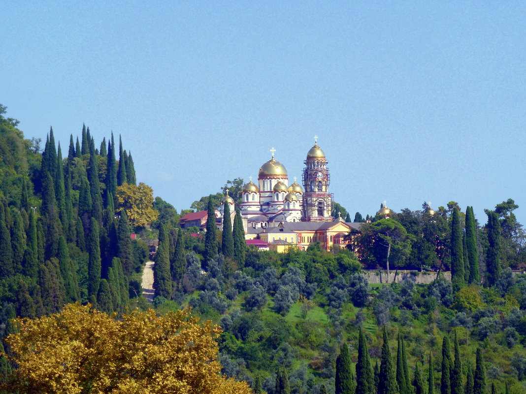 Новоафонский монастырь Абхазия зимой
