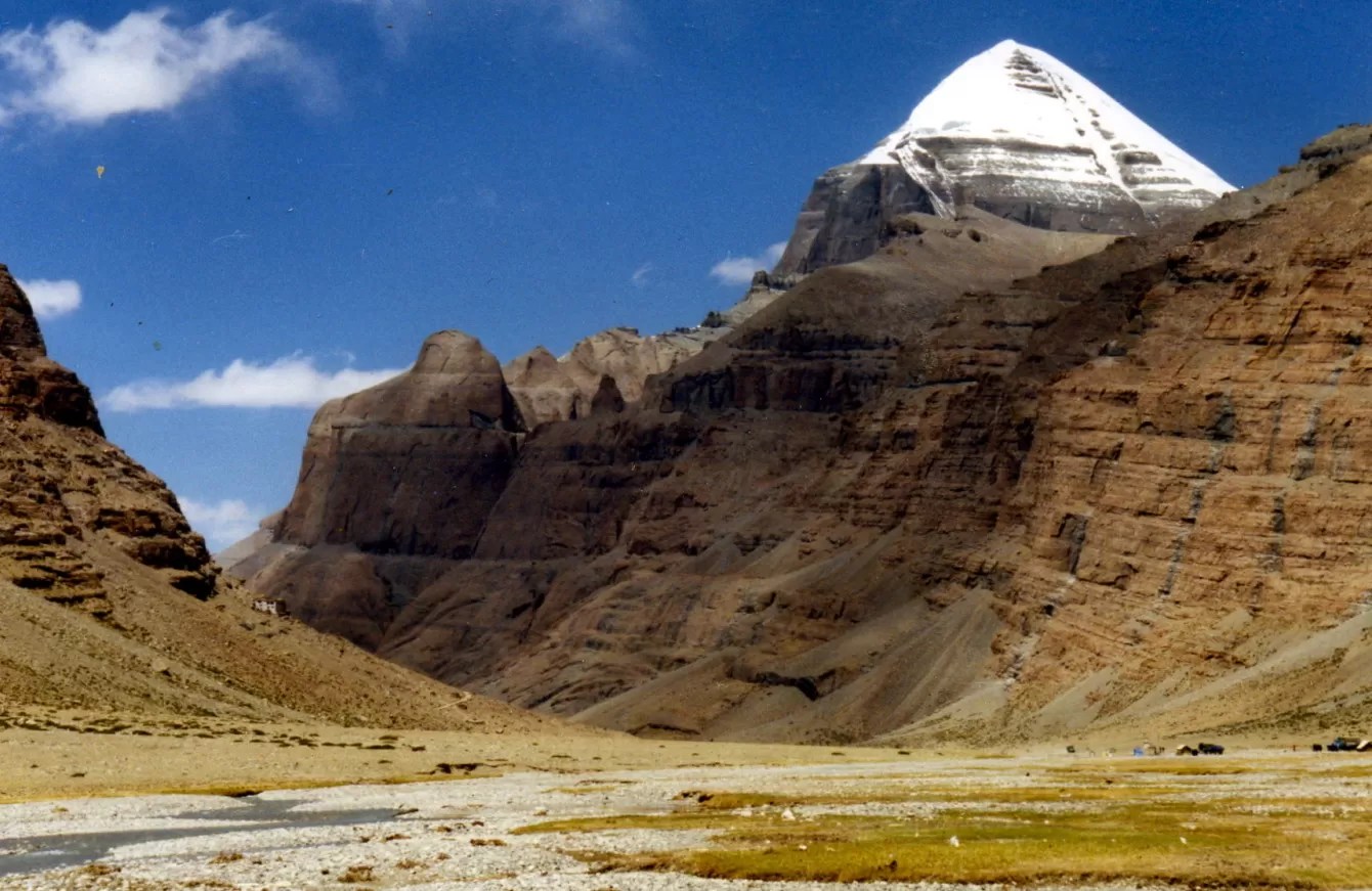 Кайлас и горы тибета