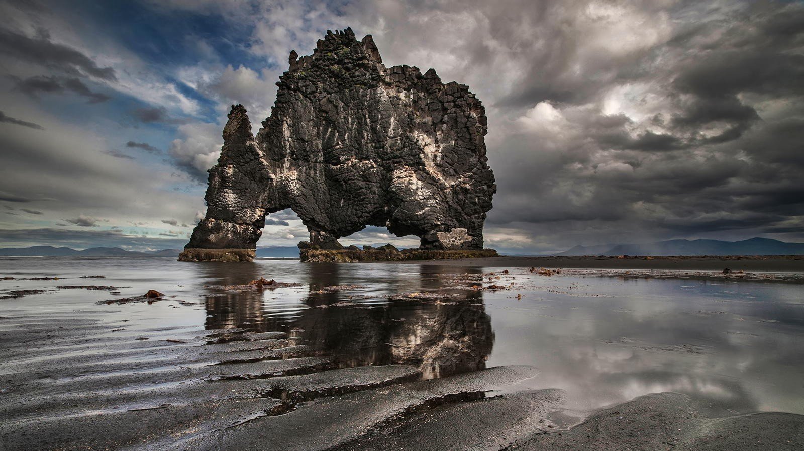Хвитсеркур – каменный монстр Исландии