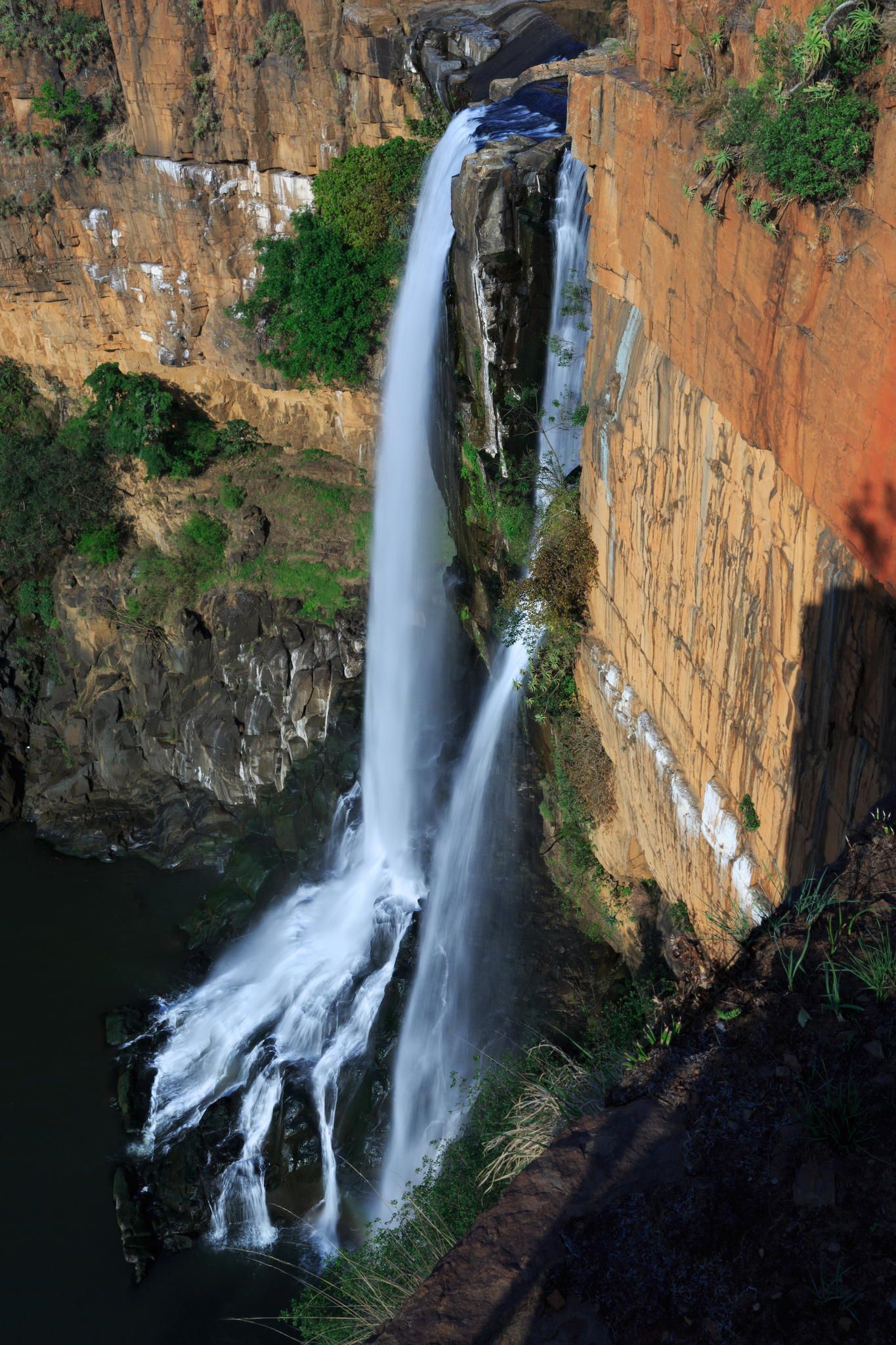 стволовые горы и водопады фото