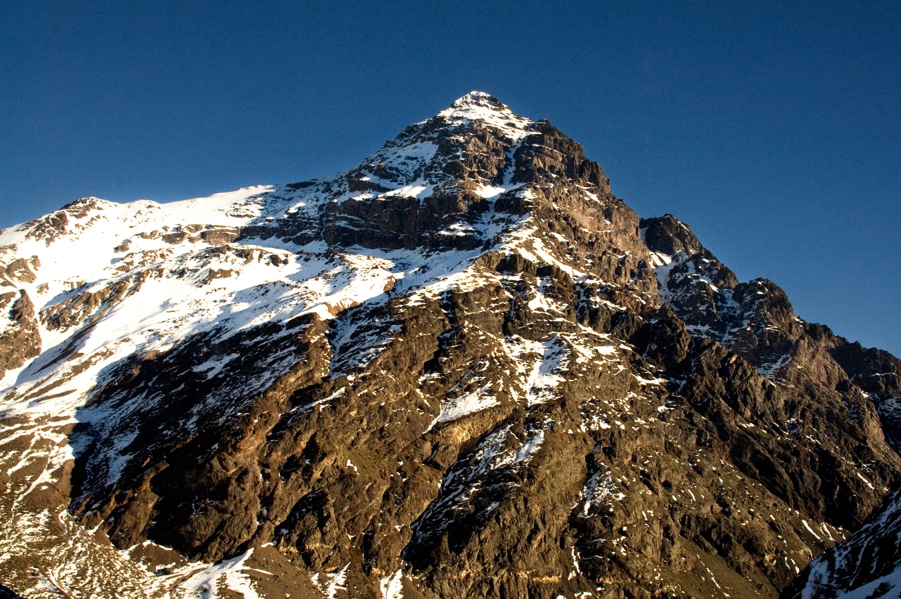Длиннейшая в мире горная цепь. Горы Кордильеры. Горная цепь Анды. Анды и Кордильеры. Анды хребет.